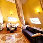 Skylight - The Breakroom Boekarest