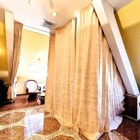 Skylight - The Breakroom * Bucarest