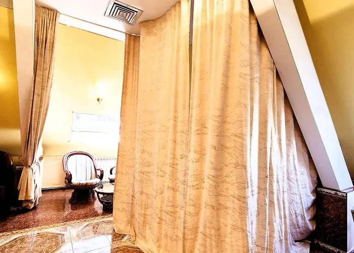 Skylight - The Breakroom * Bukarest