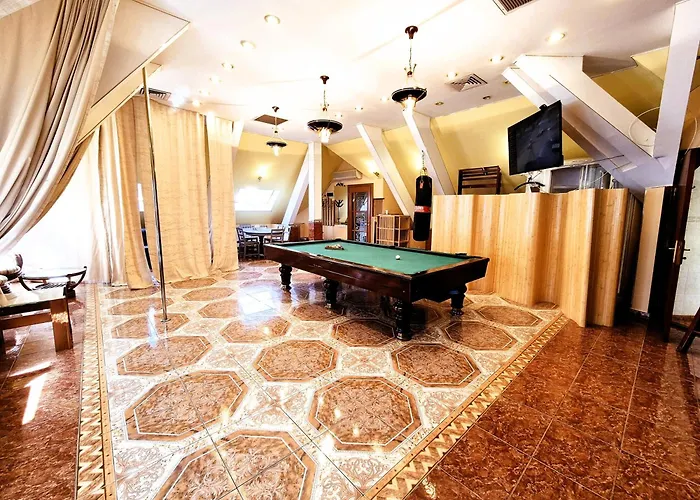 شقة Skylight - The Breakroom